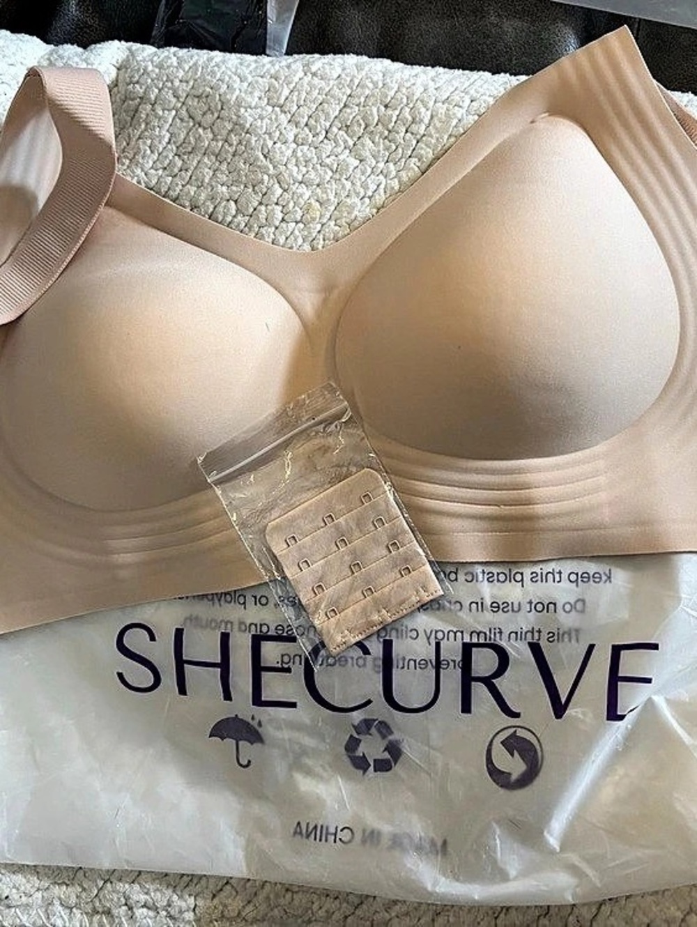 SHECURVE Full Coverage Wireless Jelly Seamless T-Shirt Bra Seamless Bra Beige XL